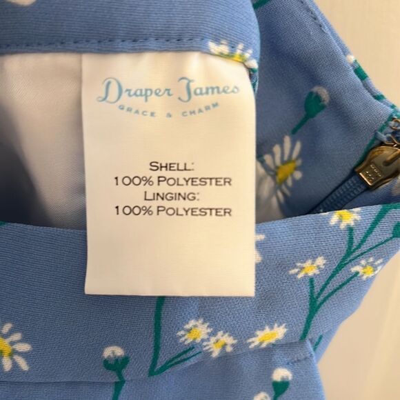 Draper James // Daisy Vine Ruffle Shorts - Picture 9 of 10